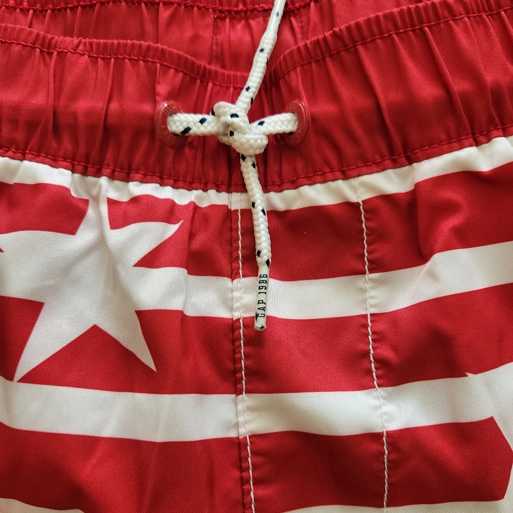 Gap Boys 4th of July Stars & Stripes Swim Trunks - XL (14-16)
